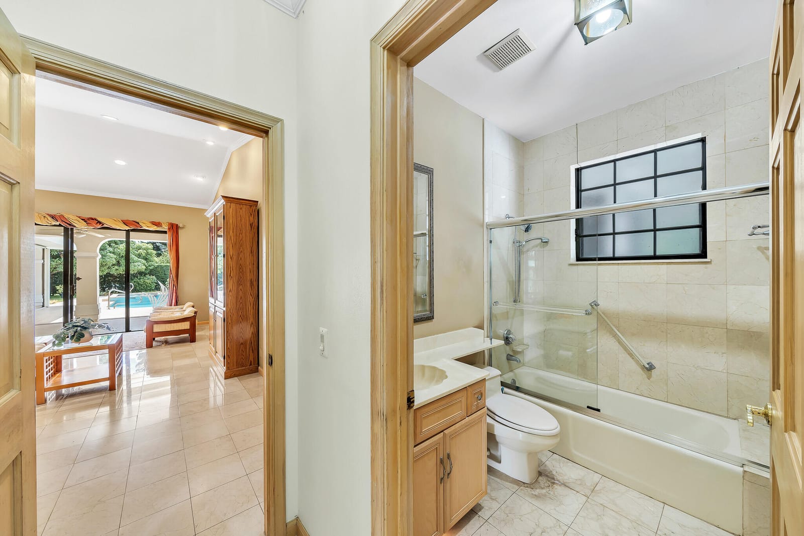 844 NE Mulberry Drive, Boca Raton, FL 33487 photo 18