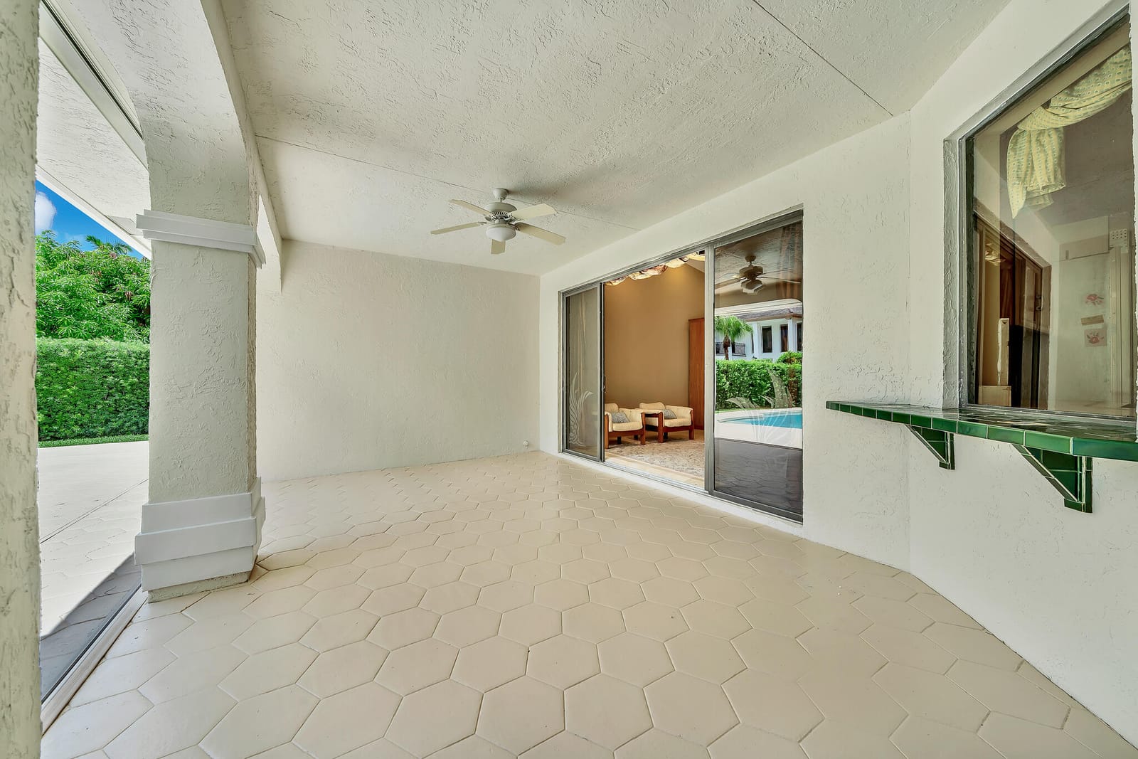 844 NE Mulberry Drive, Boca Raton, FL 33487 photo 22