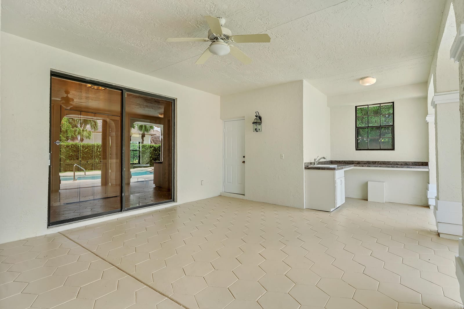 844 NE Mulberry Drive, Boca Raton, FL 33487 photo 26