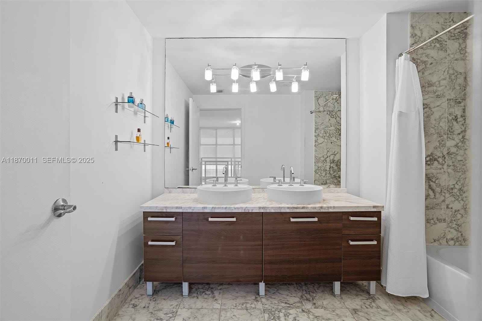 253 NE 2 Street 626, Miami, FL 33132 photo 16