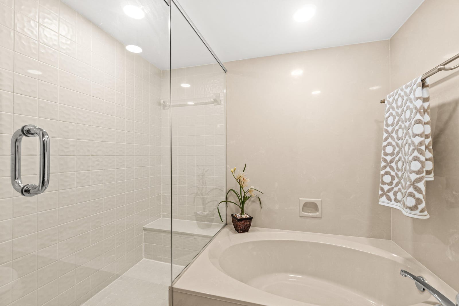 5020 Golfview Court 1413, Delray Beach, FL 33484 photo 12