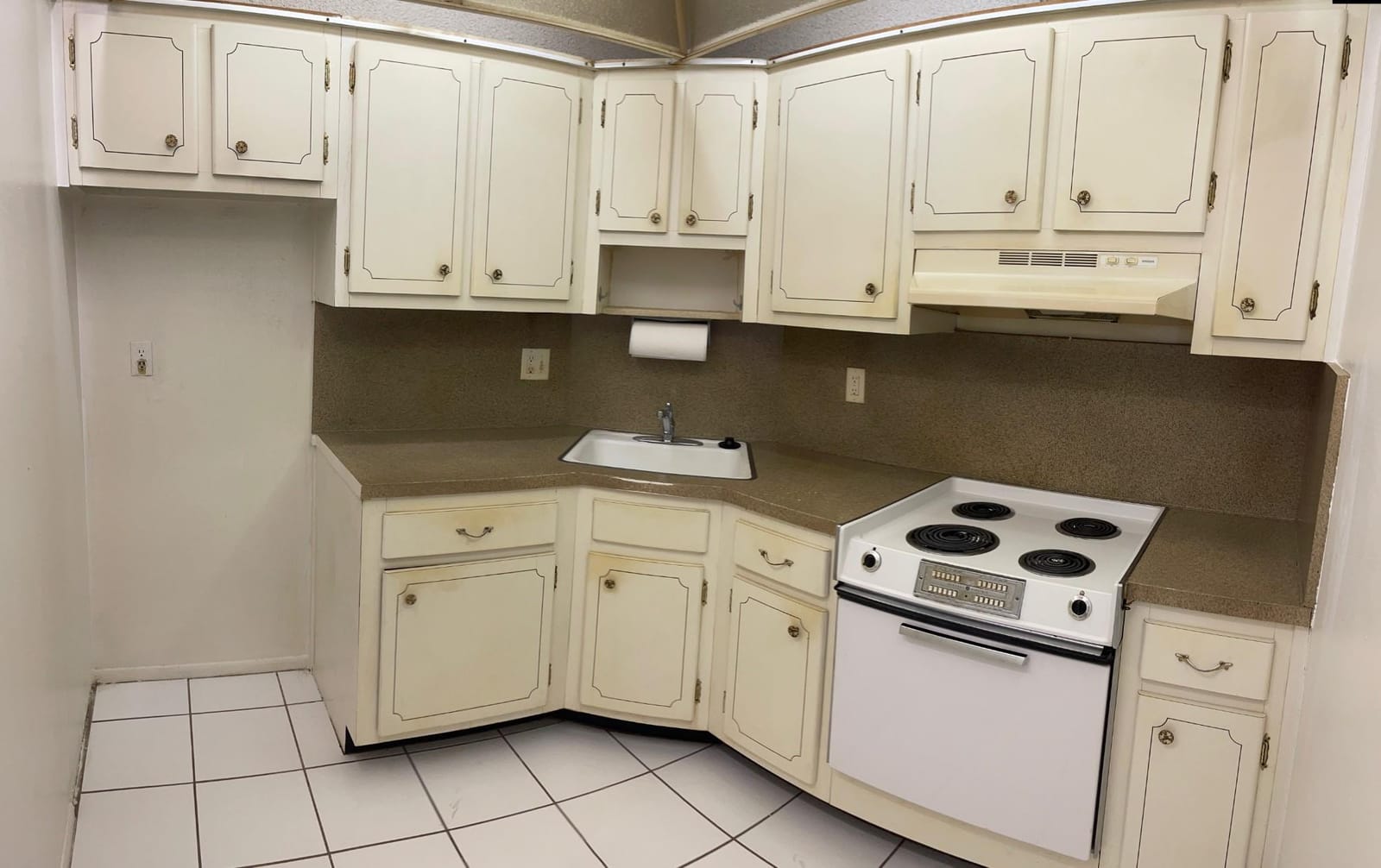 5203 NE 24 Terrace B204, Fort Lauderdale, FL 33308 photo 4