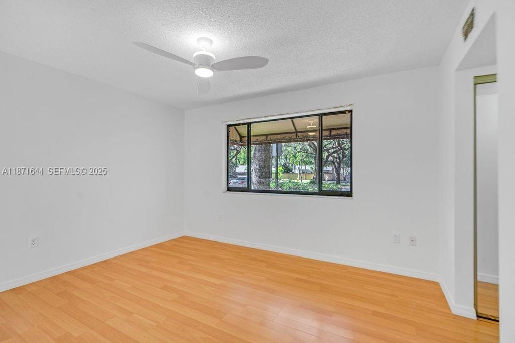 15495 N Miami Lakeway N 101-4 — photo 12