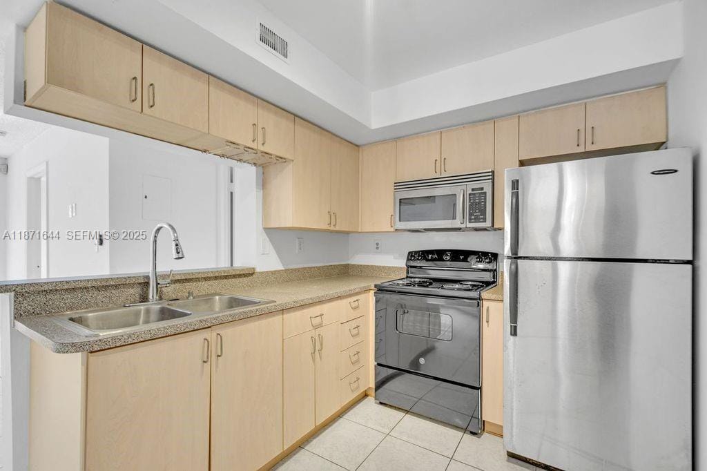 15495 N Miami Lakeway N 101-4 — photo 10
