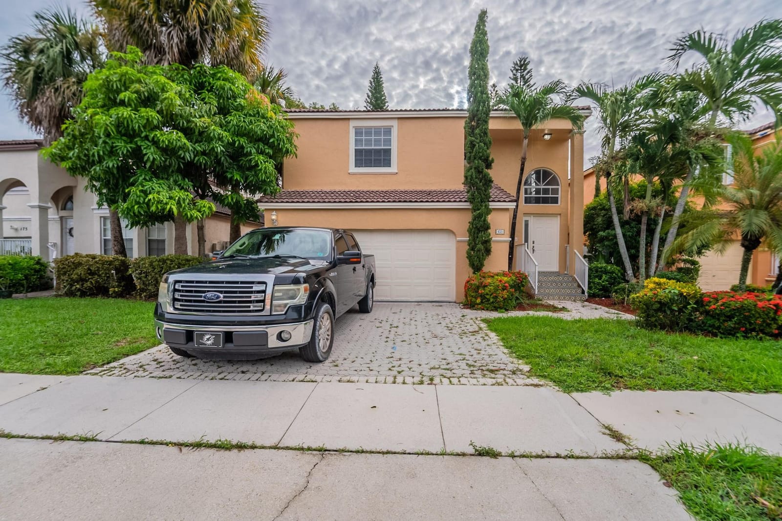 159 NW 152nd Lane, Pembroke Pines, FL 33028