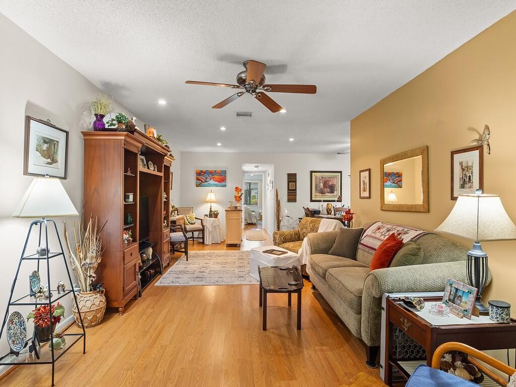 1702 Lakefront Boulevard B, Fort Pierce, FL 34950 photo 12