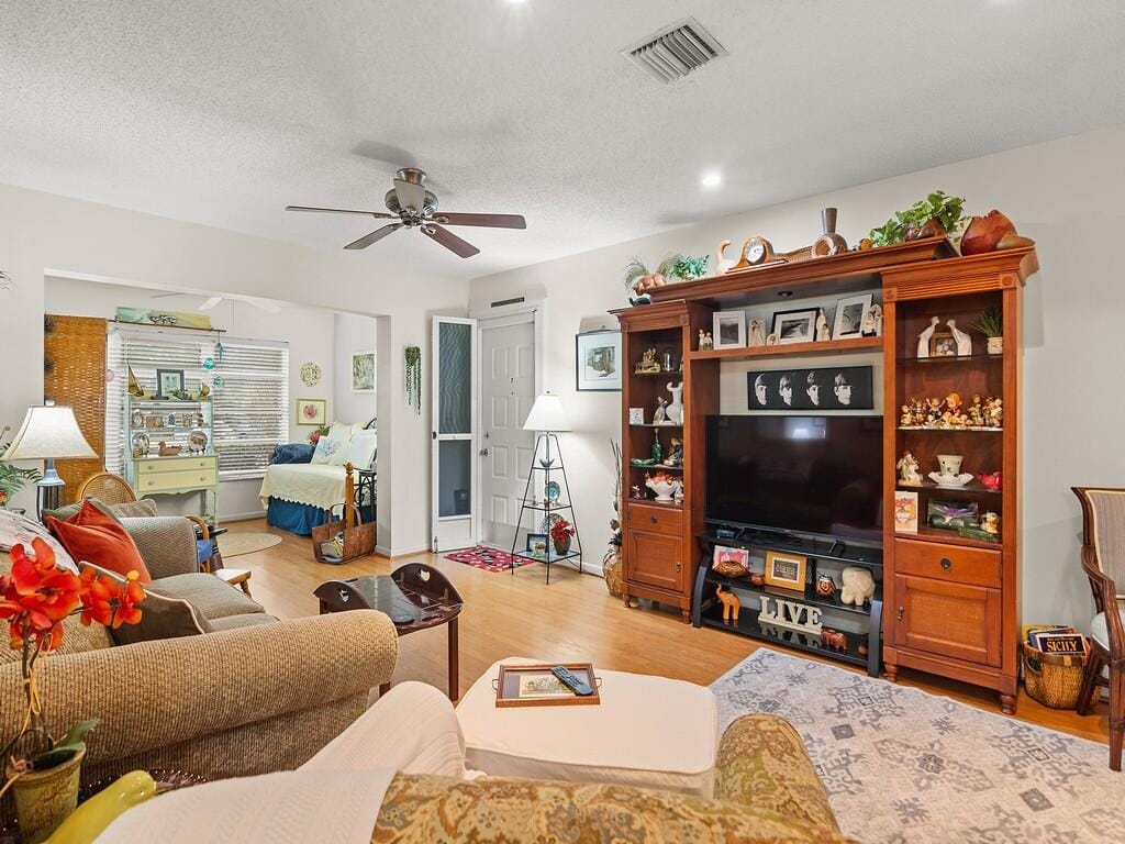 1702 Lakefront Boulevard B, Fort Pierce, FL 34950 photo 14