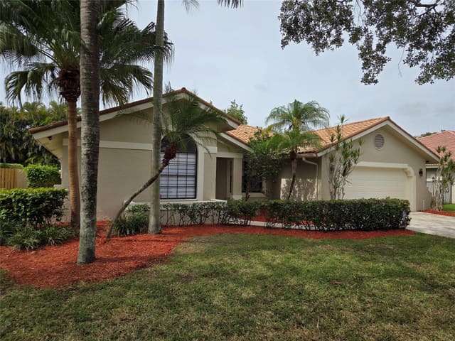 1624 Newport Lane, sold in Country Isles Executive, Weston, FL