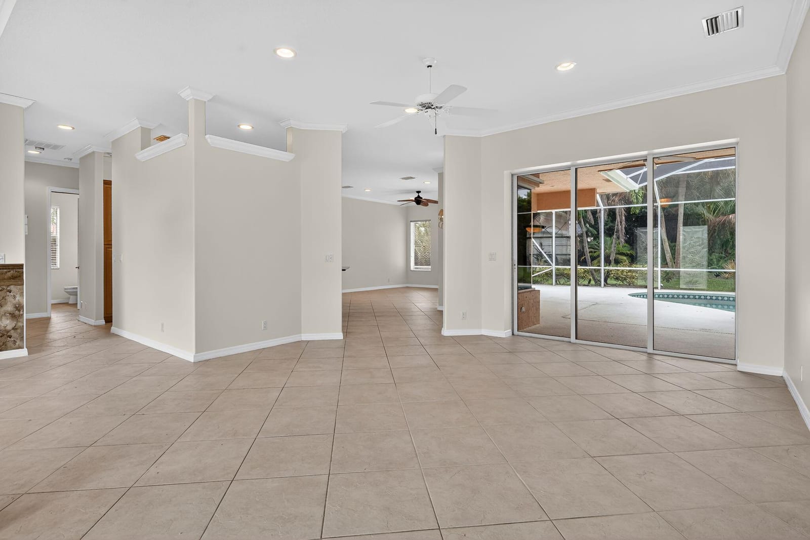 8381 SE Woodcrest Place — photo 11