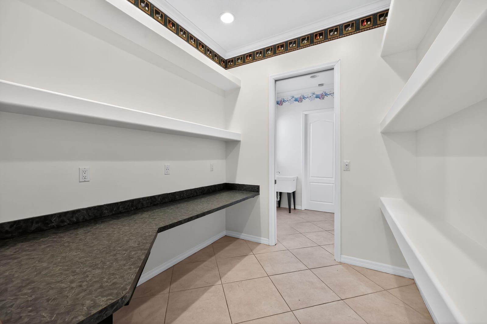 8381 SE Woodcrest Place, Hobe Sound, FL 33455 photo 14