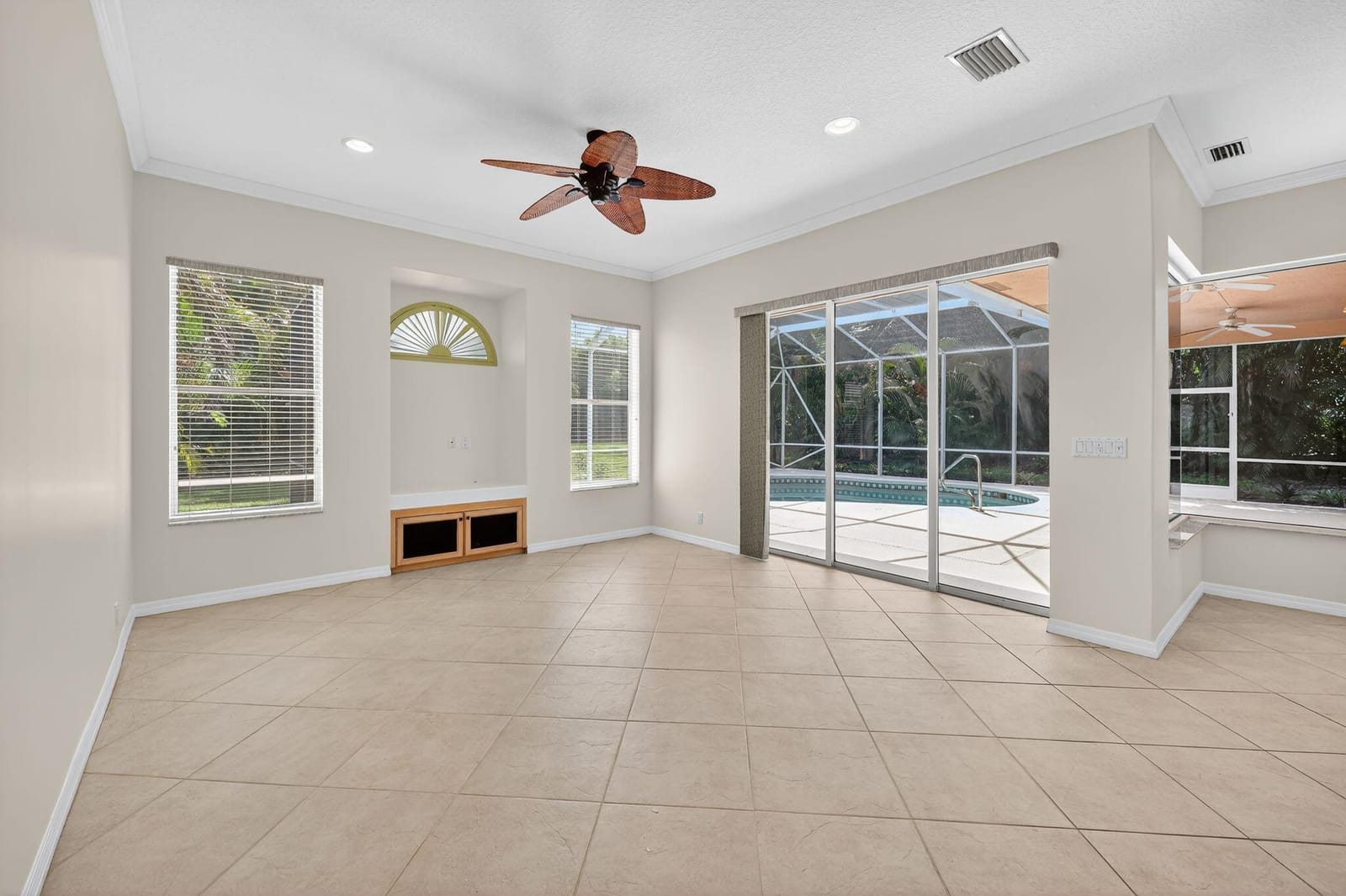 8381 SE Woodcrest Place — photo 6