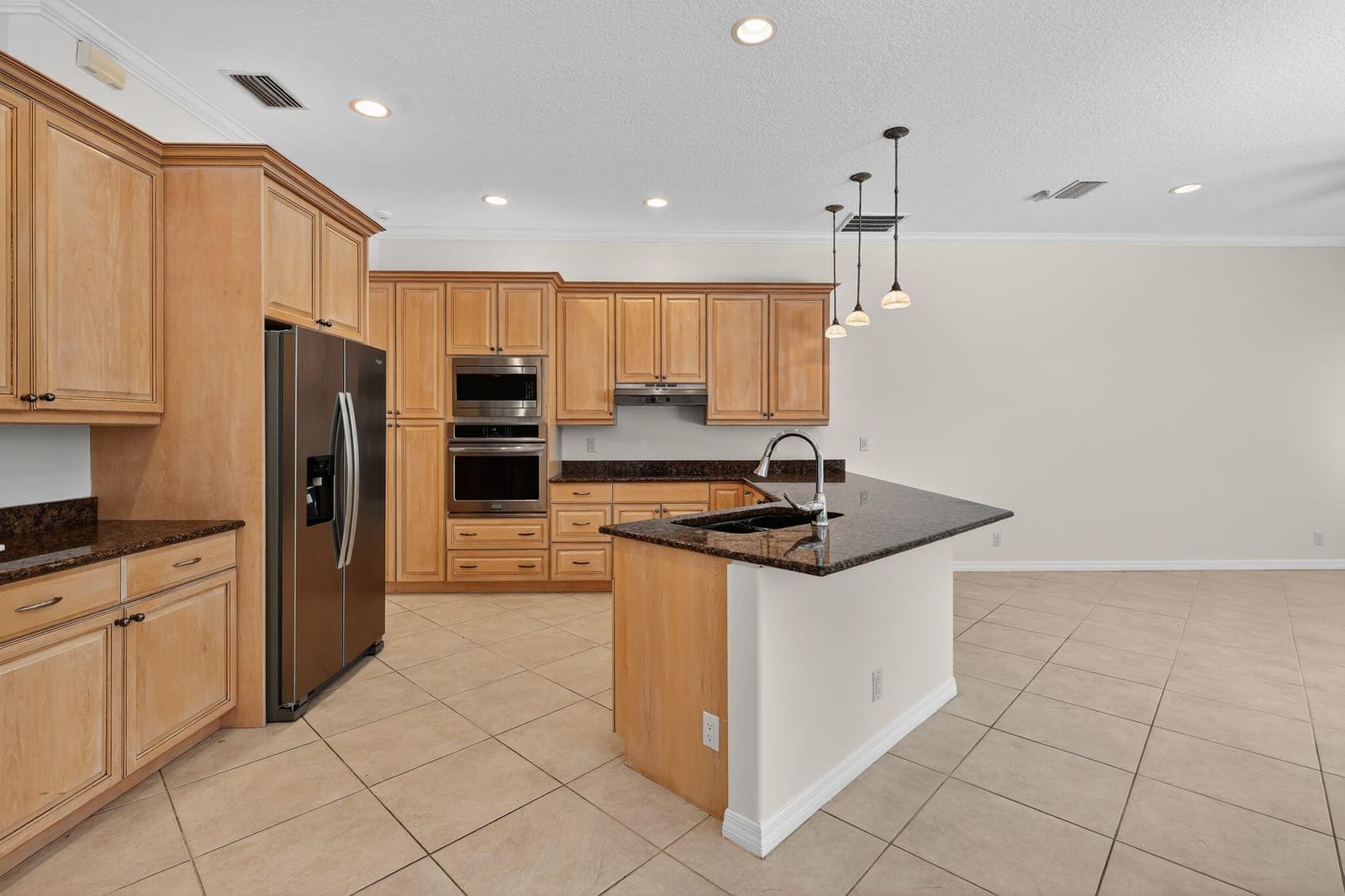 8381 SE Woodcrest Place — photo 9