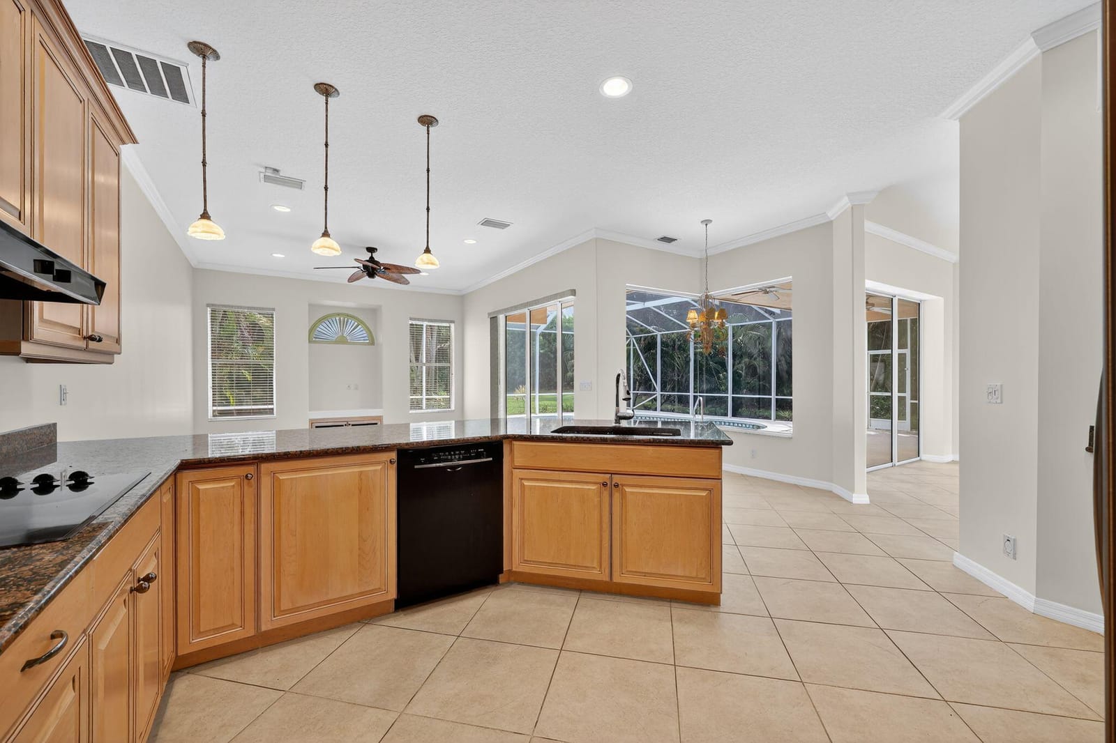 8381 SE Woodcrest Place — photo 10