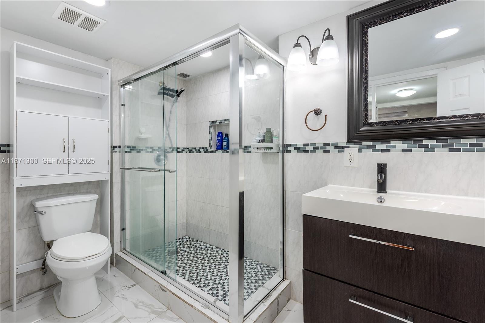 2450 NE 135th Street 607, North Miami, FL 33181 photo 23