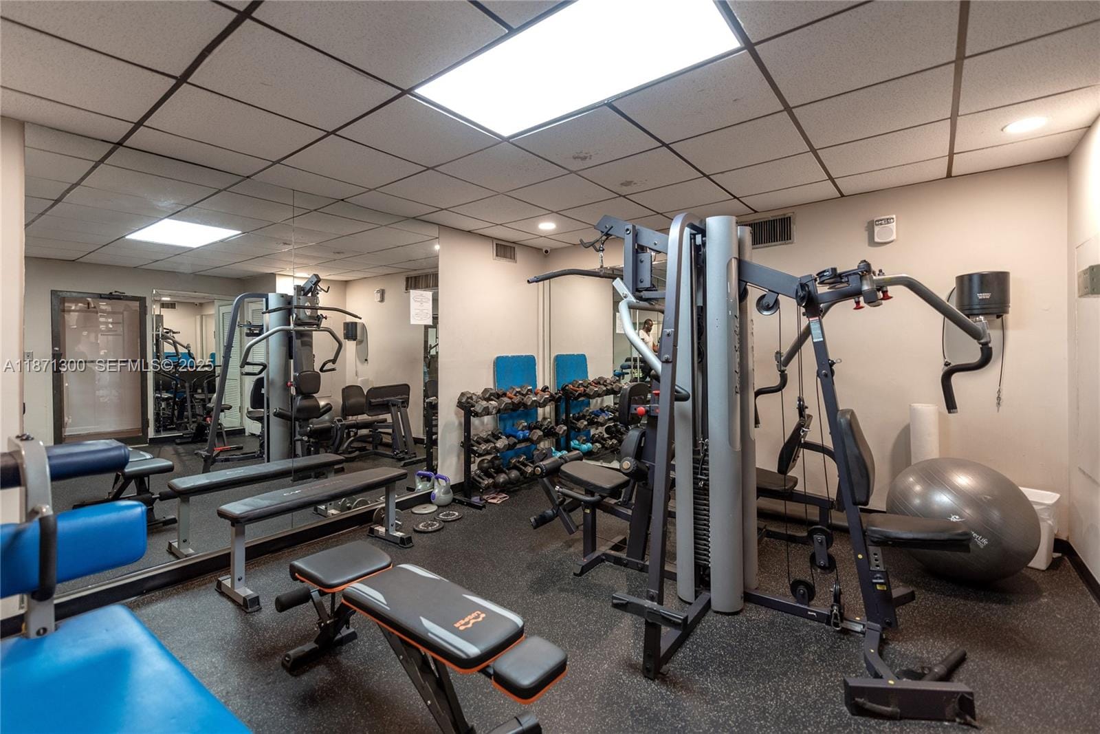 2450 NE 135th Street 607, North Miami, FL 33181 photo 27