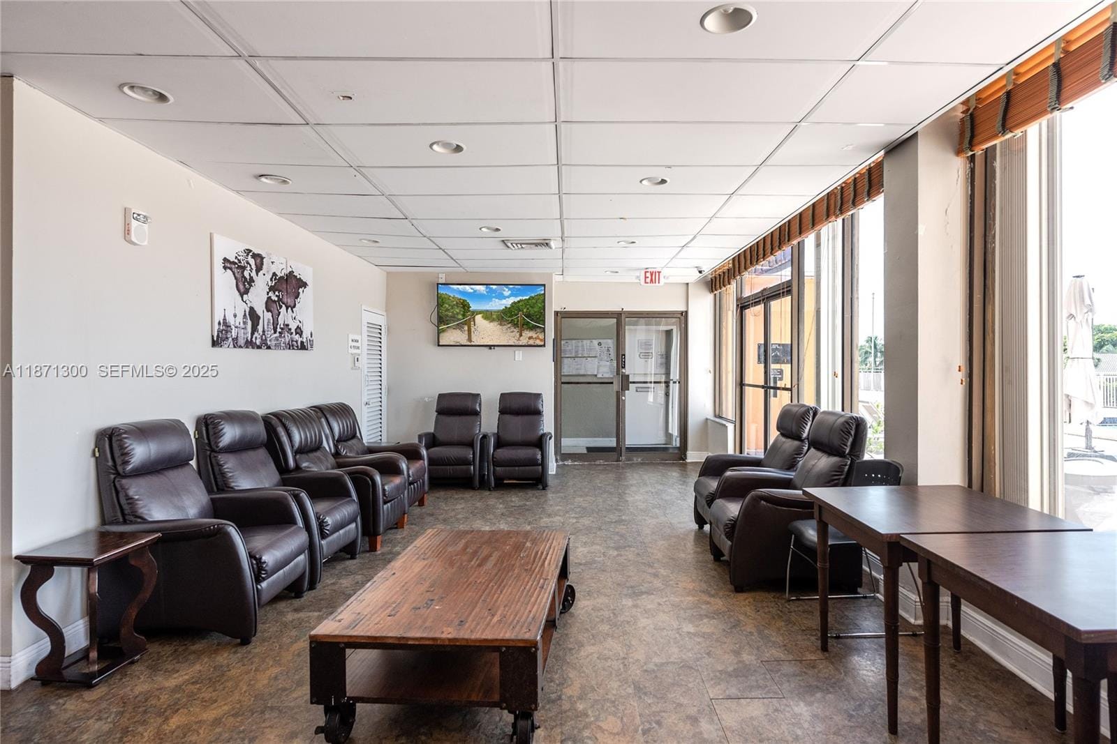 2450 NE 135th Street 607, North Miami, FL 33181 photo 29