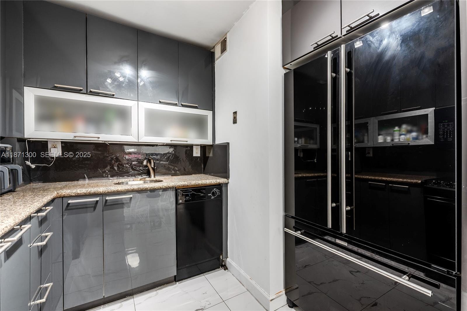 2450 NE 135th Street 607, North Miami, FL 33181 photo 8