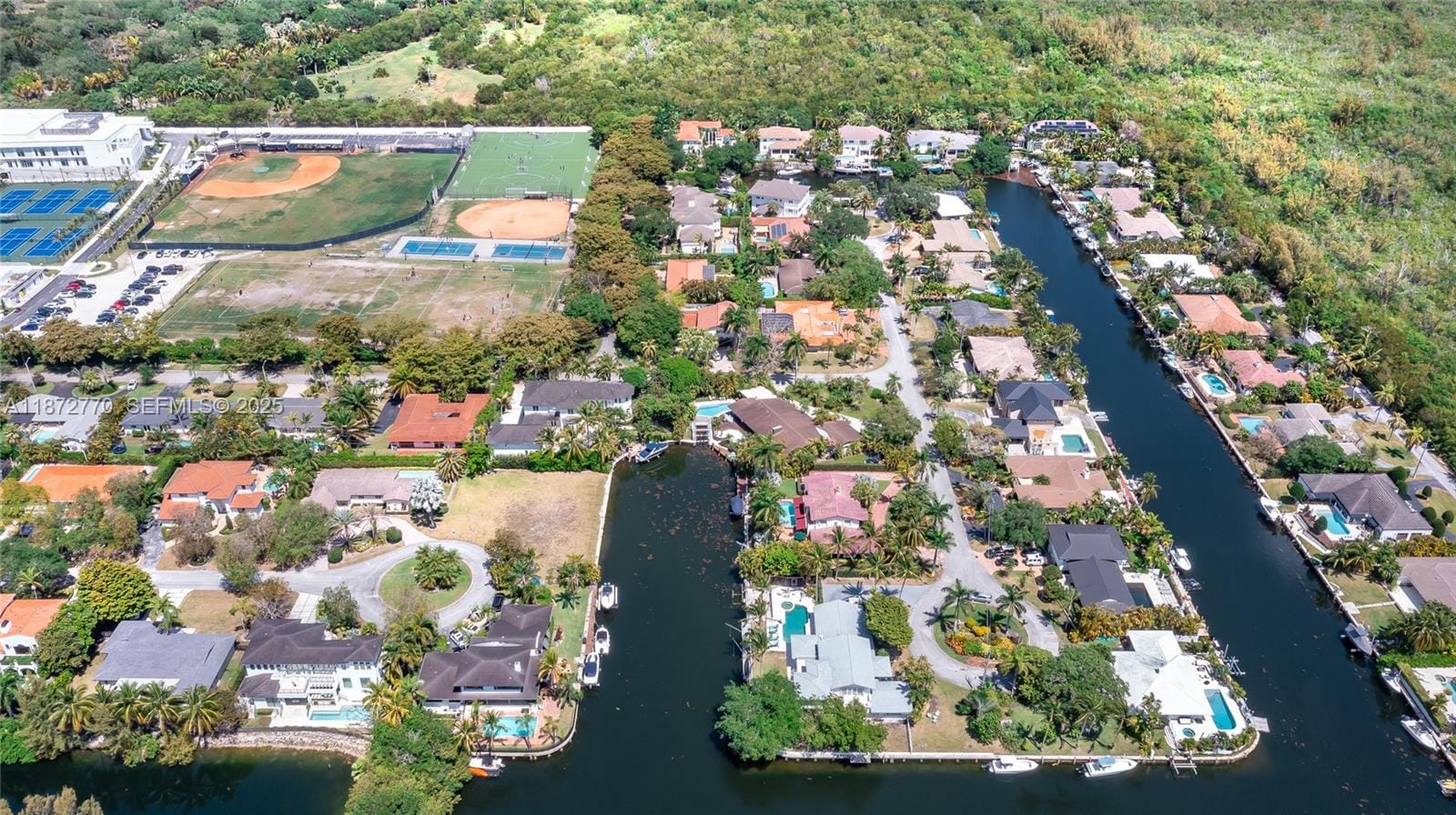 1240 Campamento Avenue, Coral Gables, FL 33156 photo 2