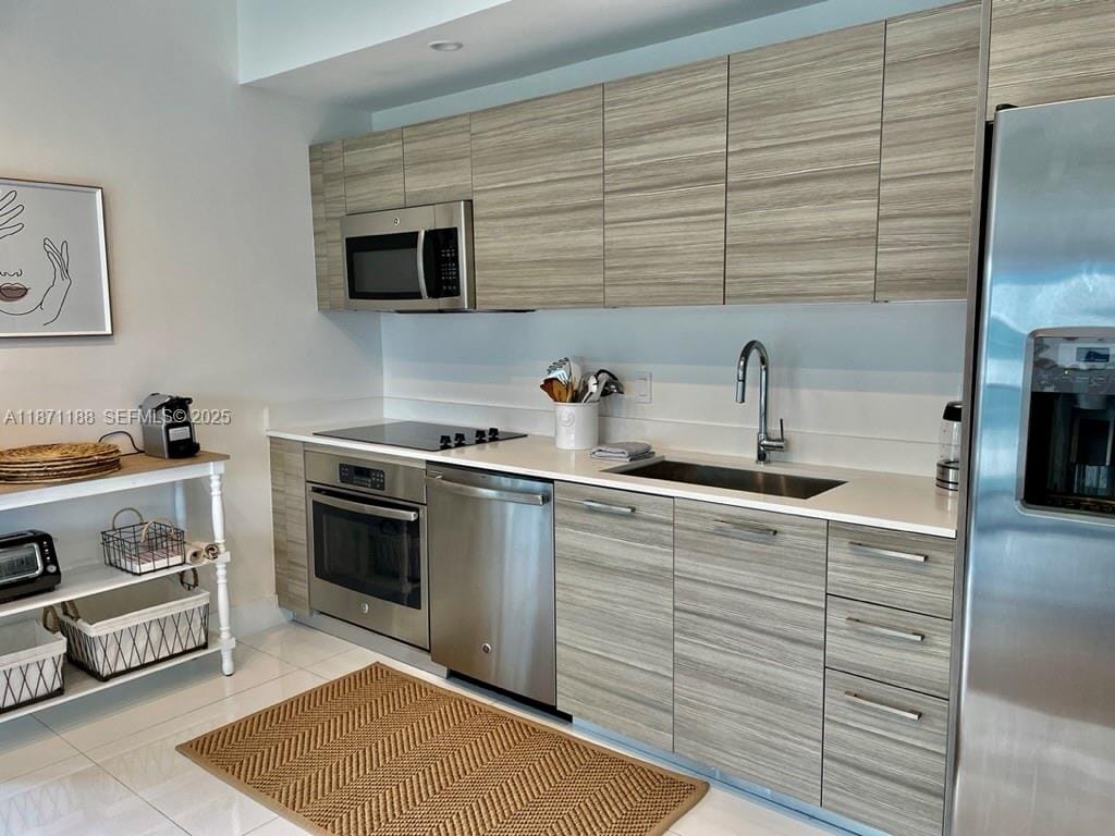 121 NE 34 Street 901 — photo 3