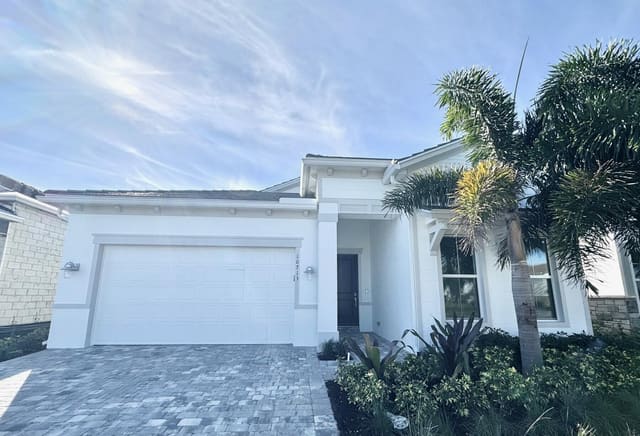 10713 Northbrook Circle Prestige 115, Palm Beach Gardens, FL 33412