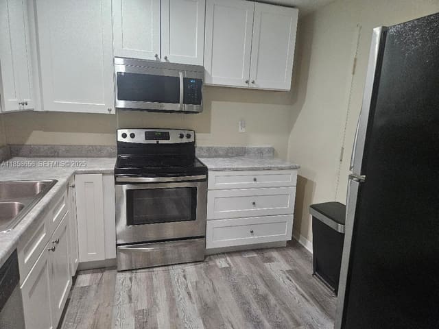 404 NW 68th Avenue 405, sold in Polynesian Gardens Condom, Plantation, FL