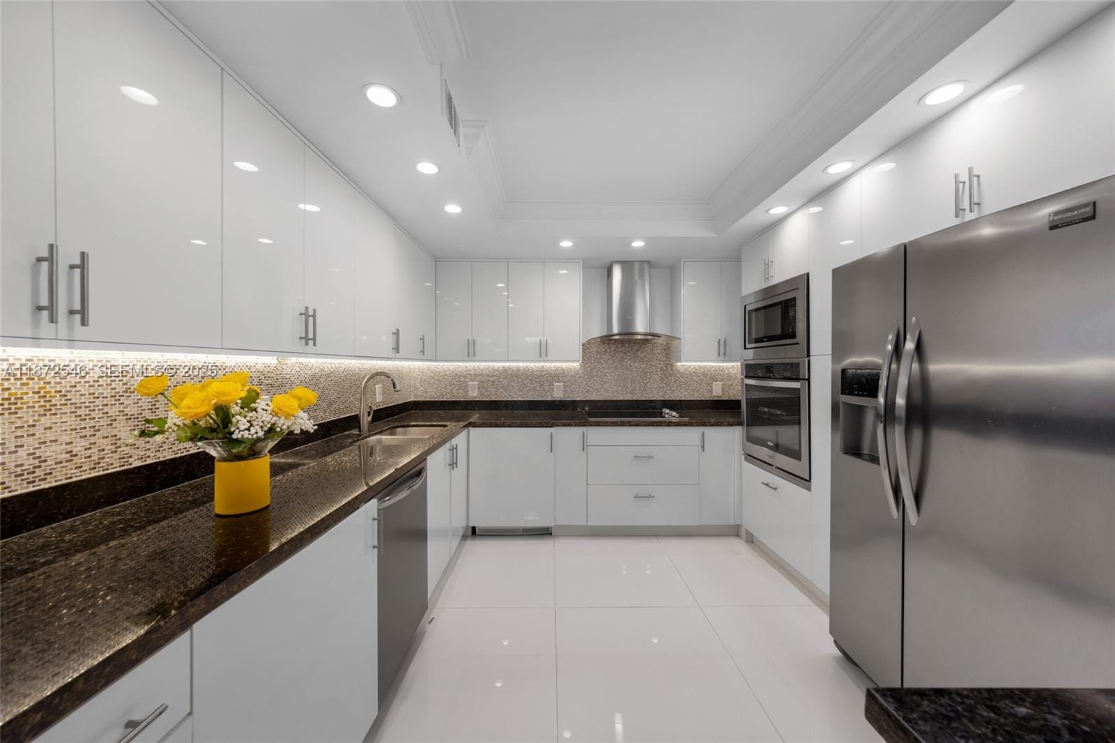 9801 Collins Avenue 5Q, Bal Harbour, FL 33154 photo 3