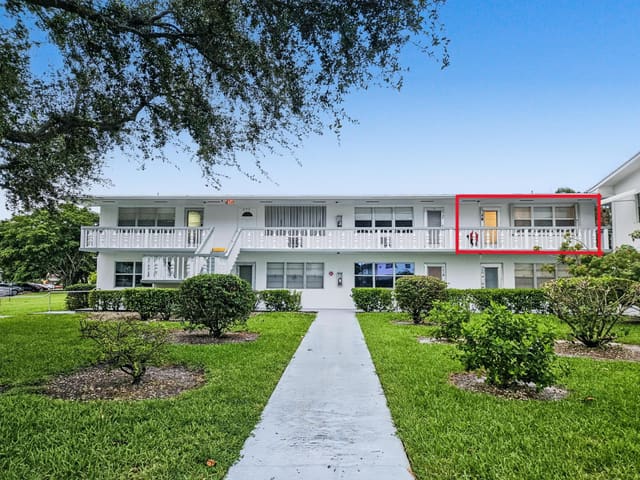 273 Windsor L, West Palm Beach, FL 33417
