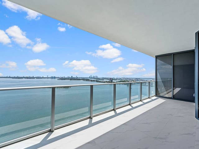 700 NE 24th Street 3002, Bay Breeze, Miami, FL