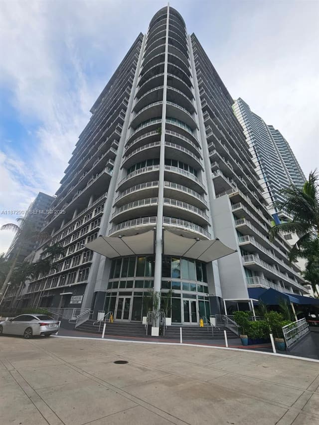 690 SW 1st Court 2515, sold in Neo Vertika Condo, Miami, FL