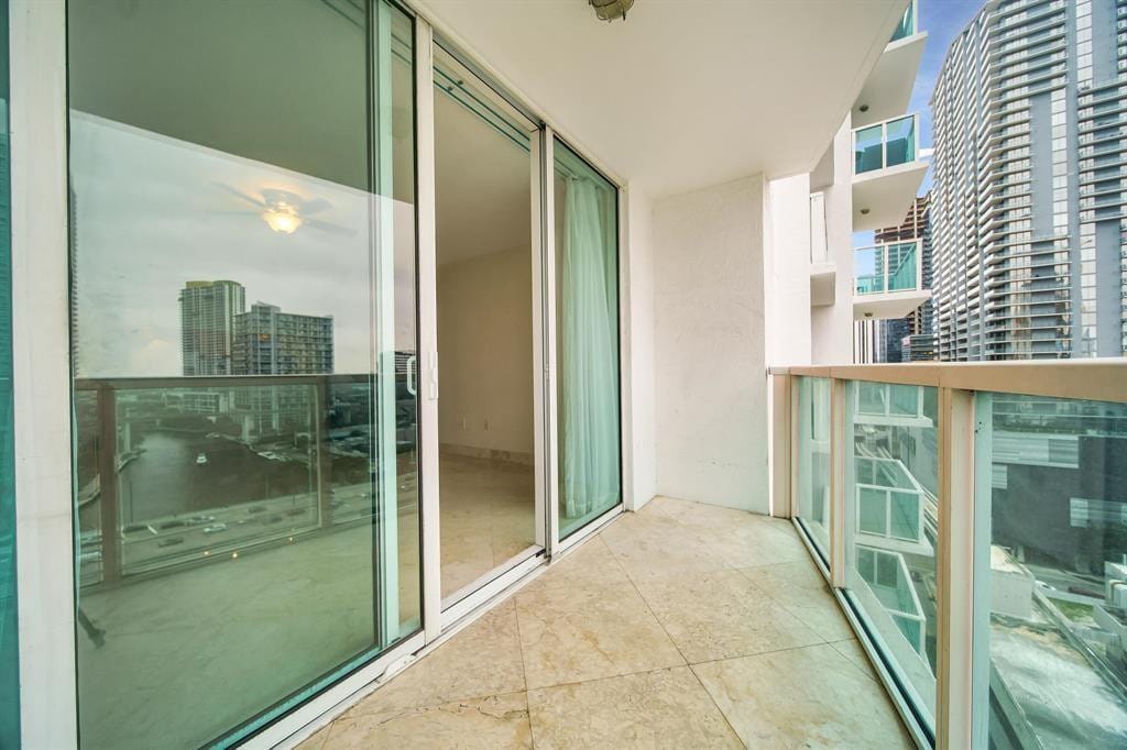 31 SE 5 1807 — photo 2