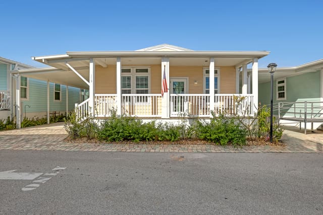 175 NE Portside Drive, sold in Ocean Breeze Resort, Jensen Beach, FL