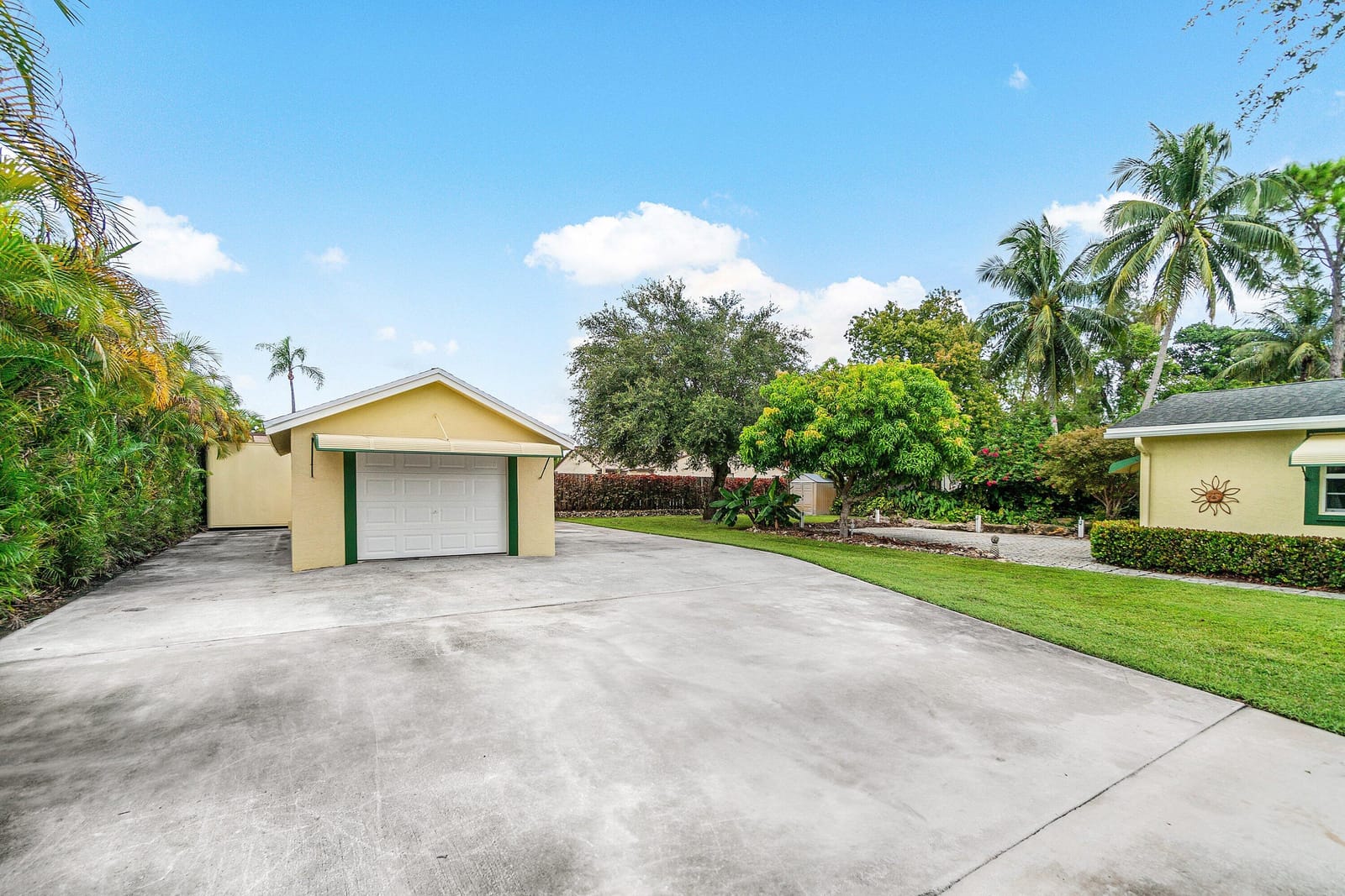 3607 Elizabeth Street — photo 2