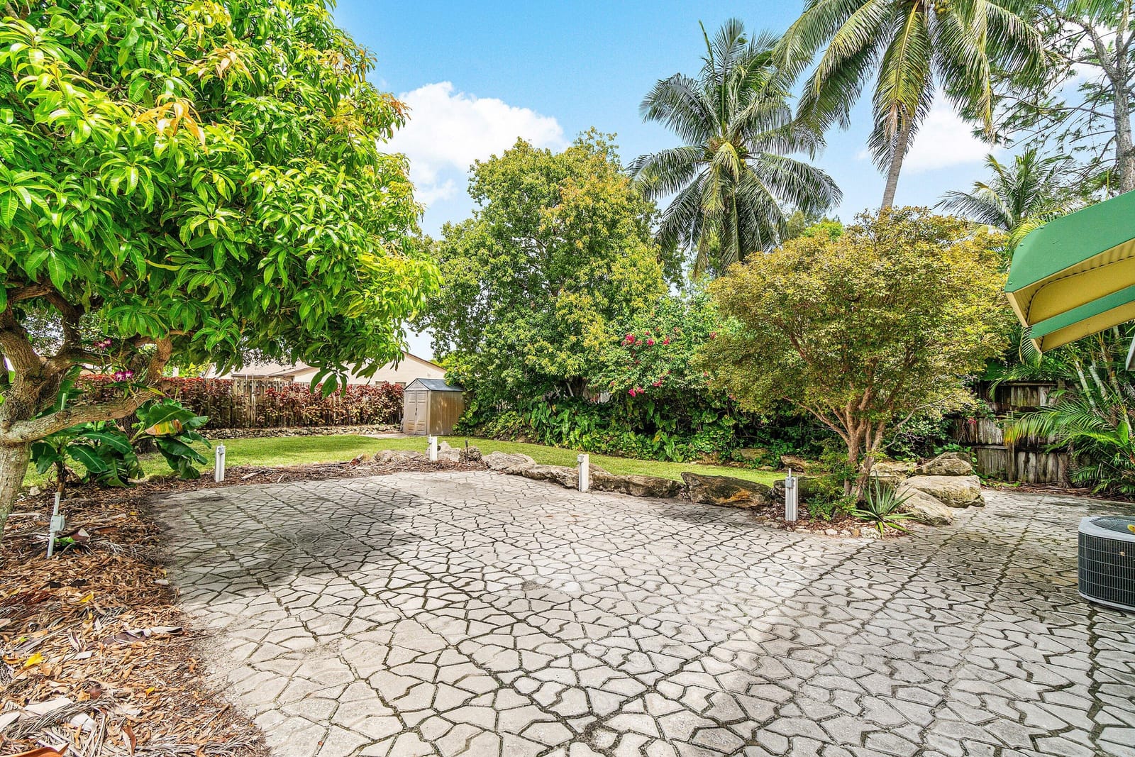 3607 Elizabeth Street, Palm Springs, FL 33461 photo 30