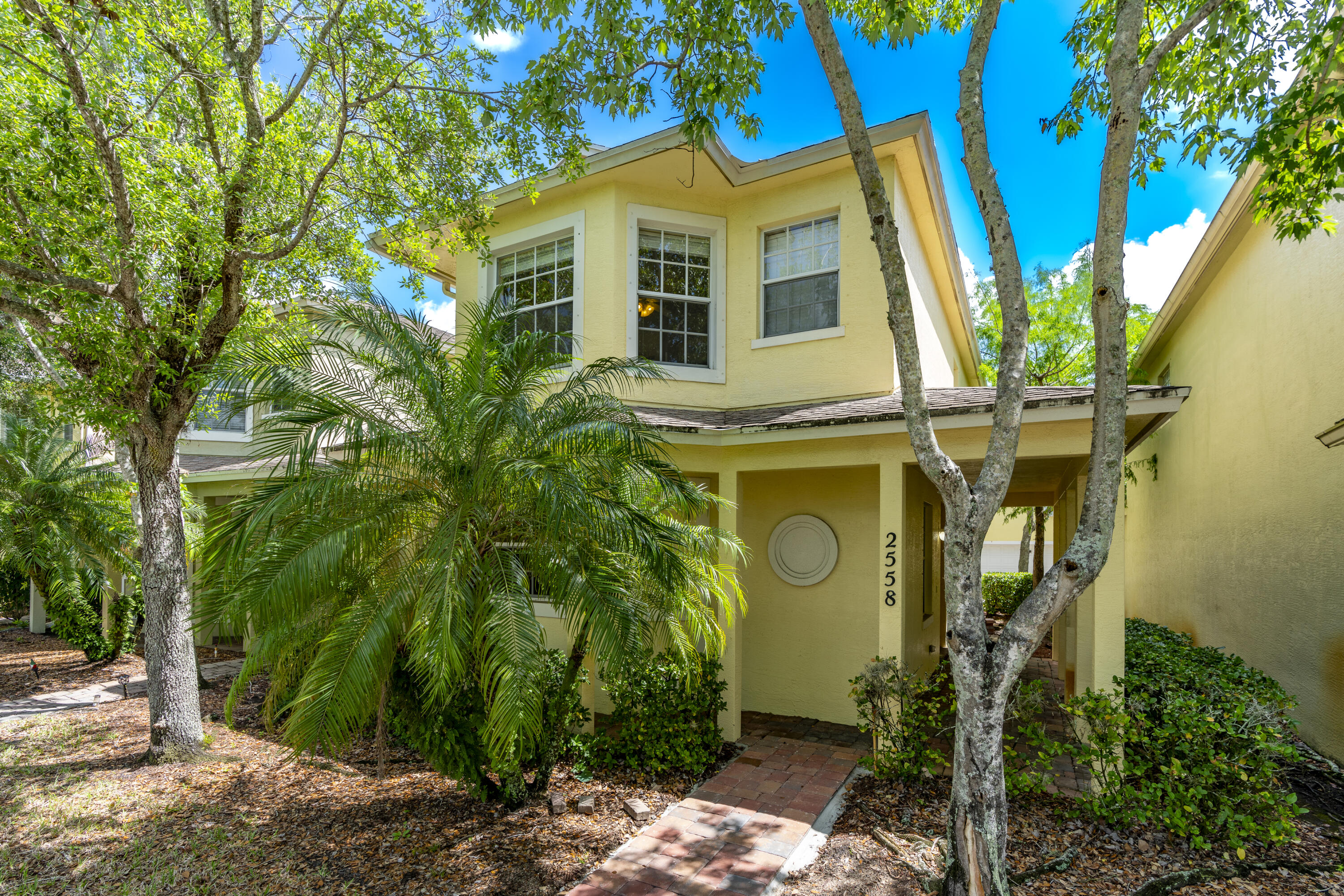 2558 SE Pineland Drive, Port St. Lucie, FL 34952, Port St Lucie