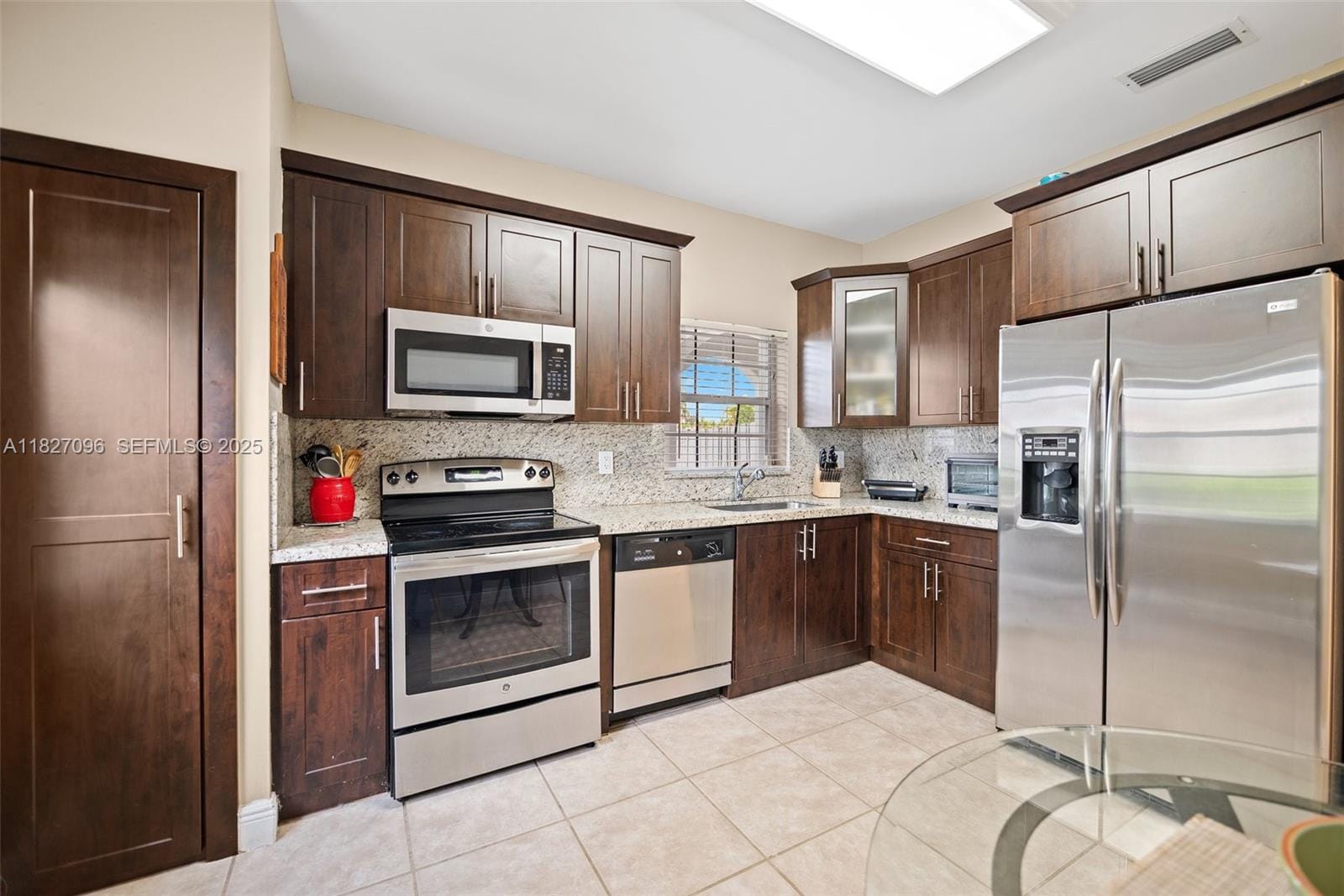 1115 SW 180th Terrace, Pembroke Pines, FL 33029 photo 14
