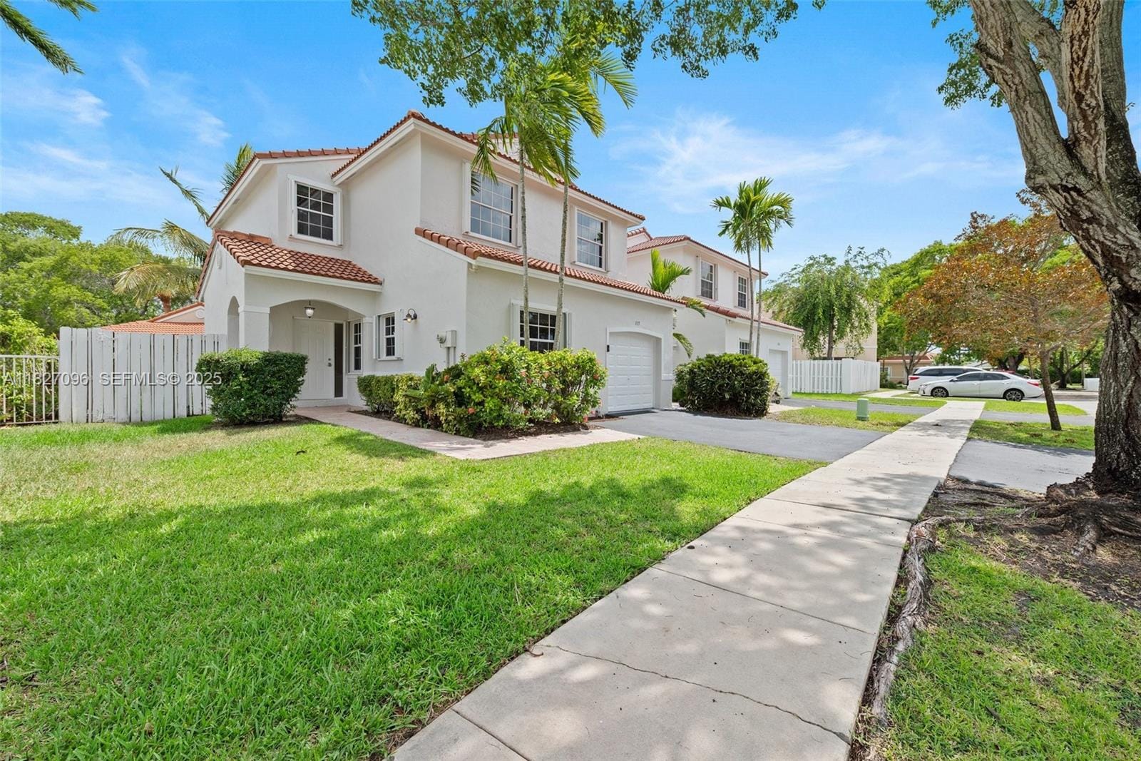 1115 SW 180th Terrace, Pembroke Pines, FL 33029 photo 3