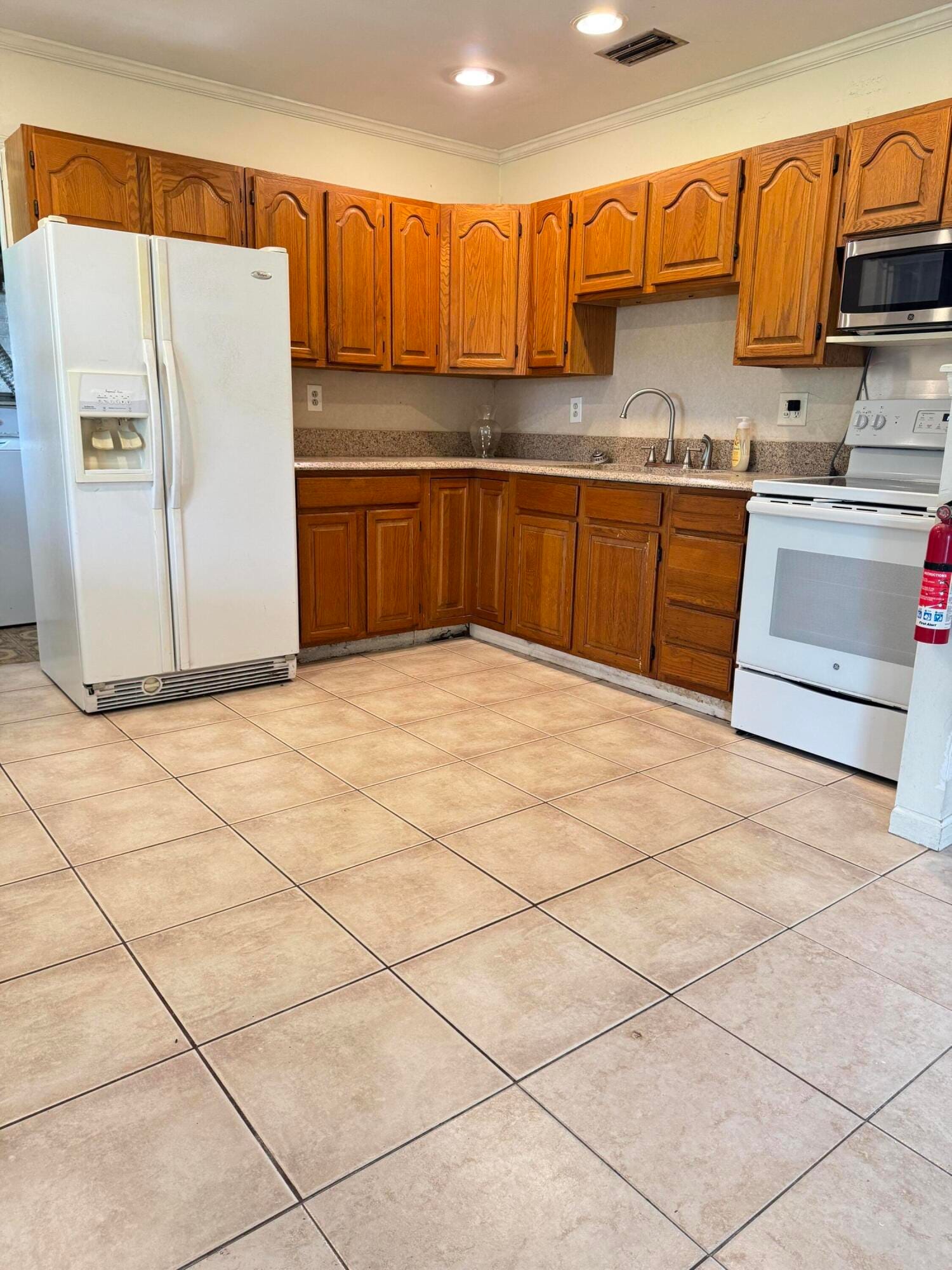 6064 Fair Green Road — photo 4