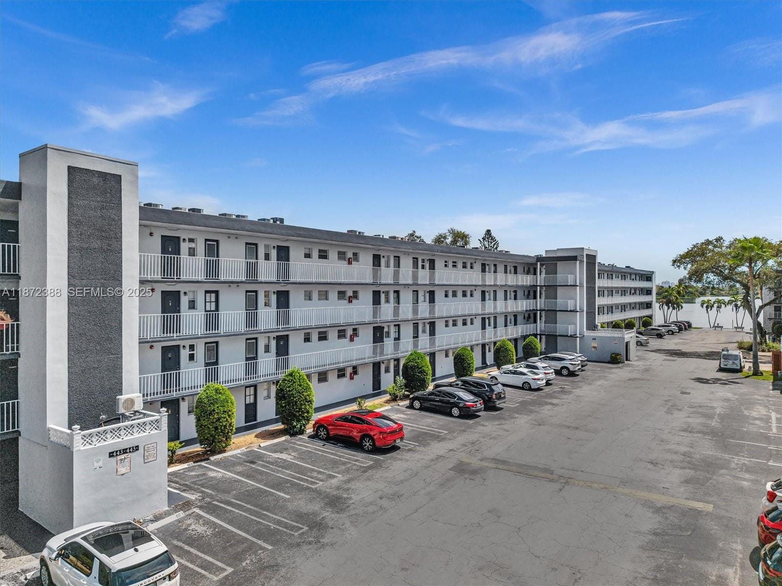 445 NE 195th Street 431, Miami, FL 33179