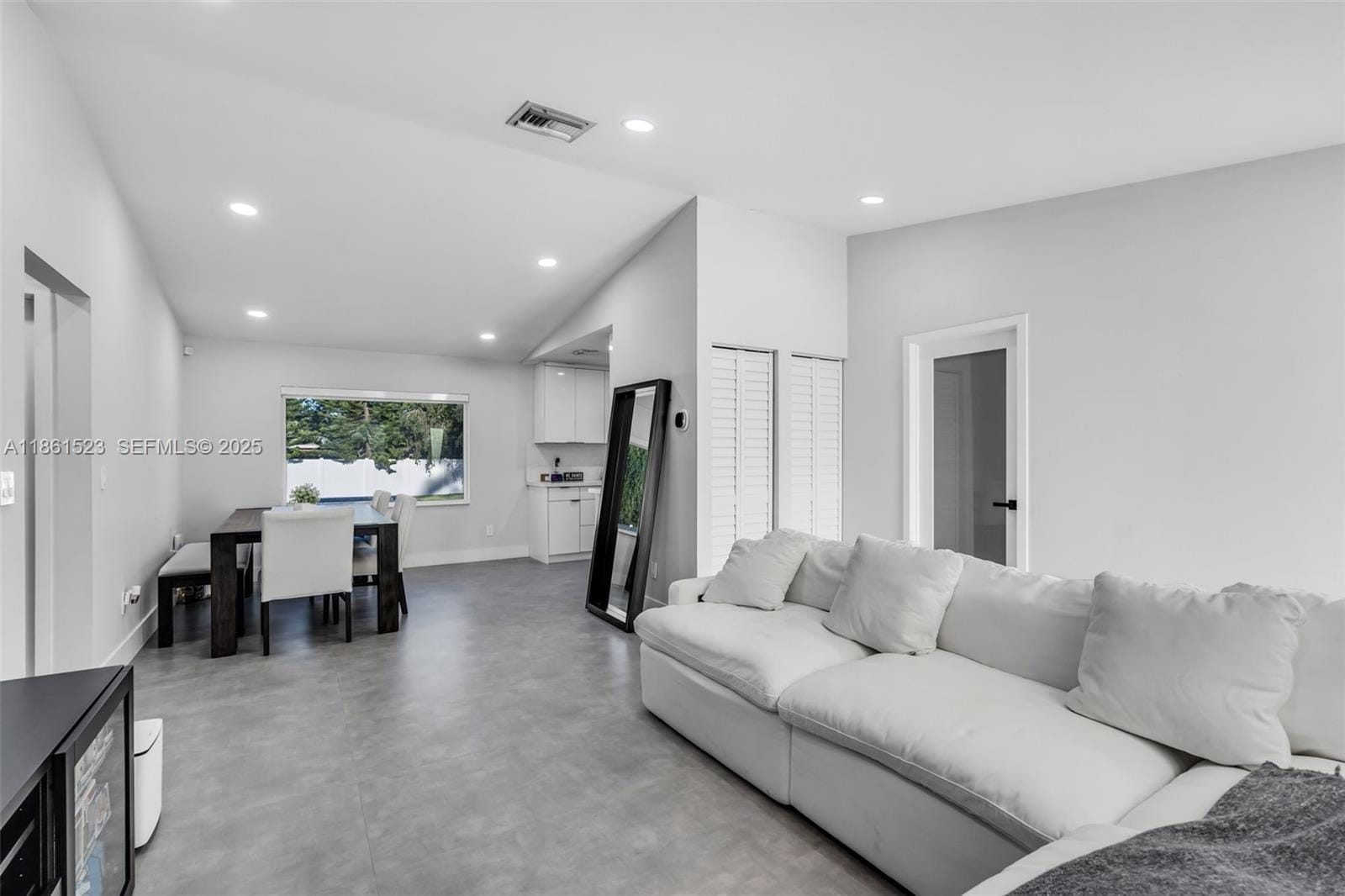 1120 SW 128th Drive — photo 6
