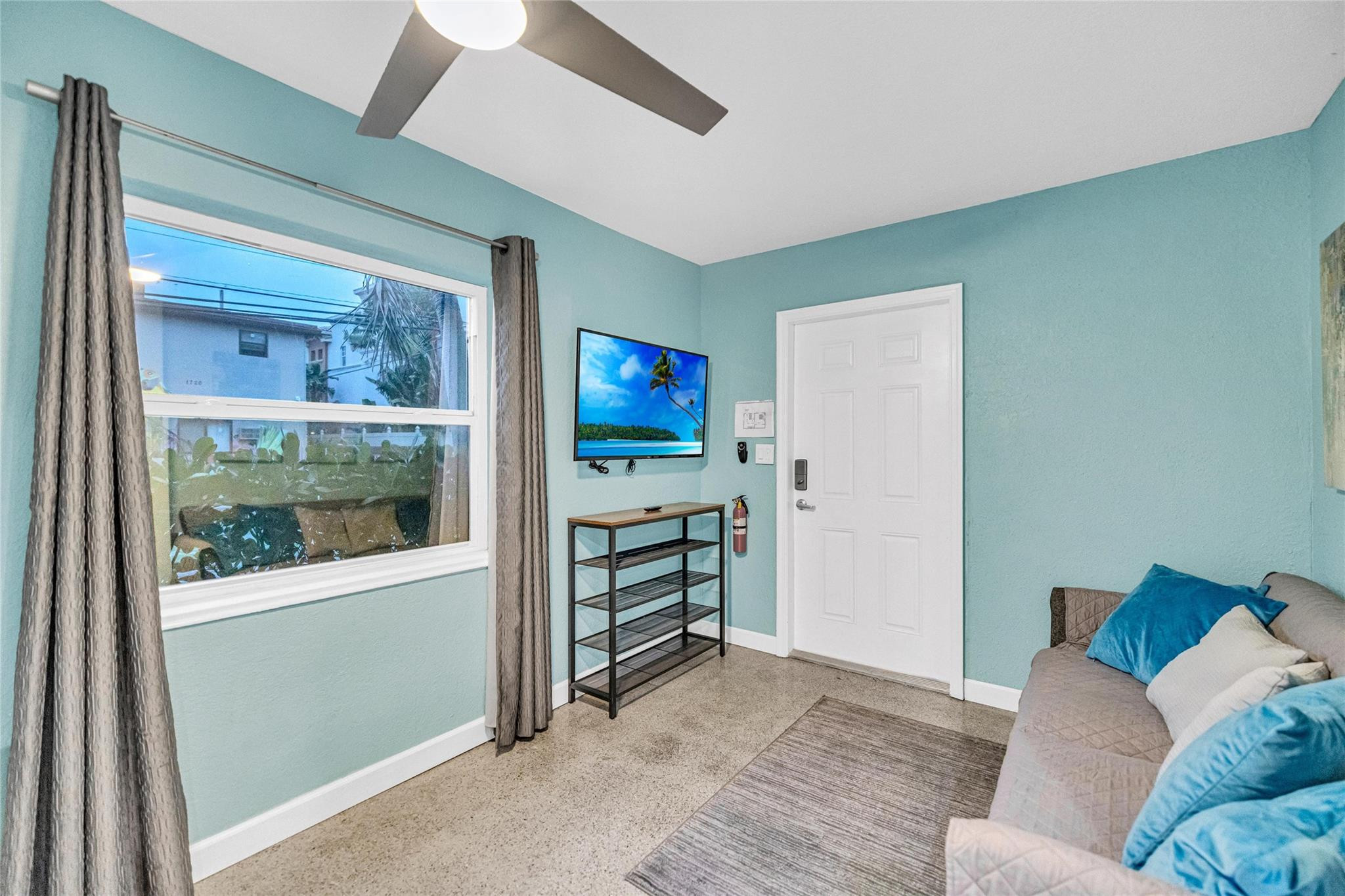 1715 NE 11th Street, Fort Lauderdale, FL 33304, Fort Lauderdale
