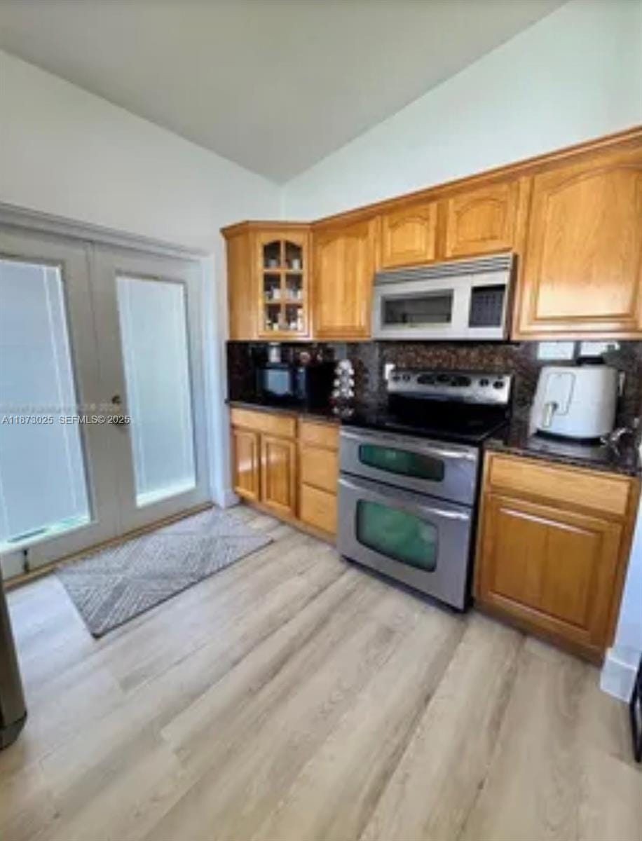 12943 SW 207th Terrace — photo 4