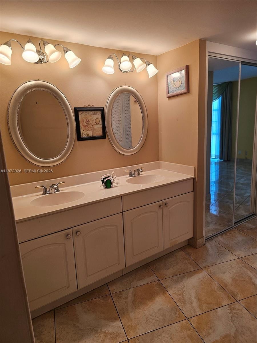 20400 W Country Club Drive 711, Aventura, FL 33180 photo 13