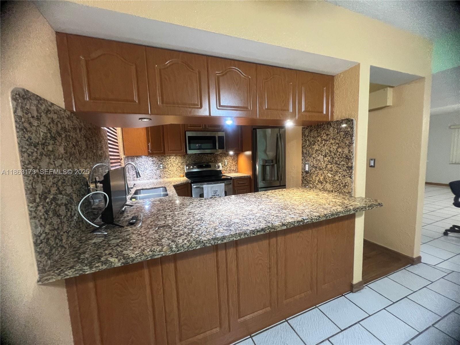 6590 W Th -106 Court 24, Hialeah, FL 33016 photo 15