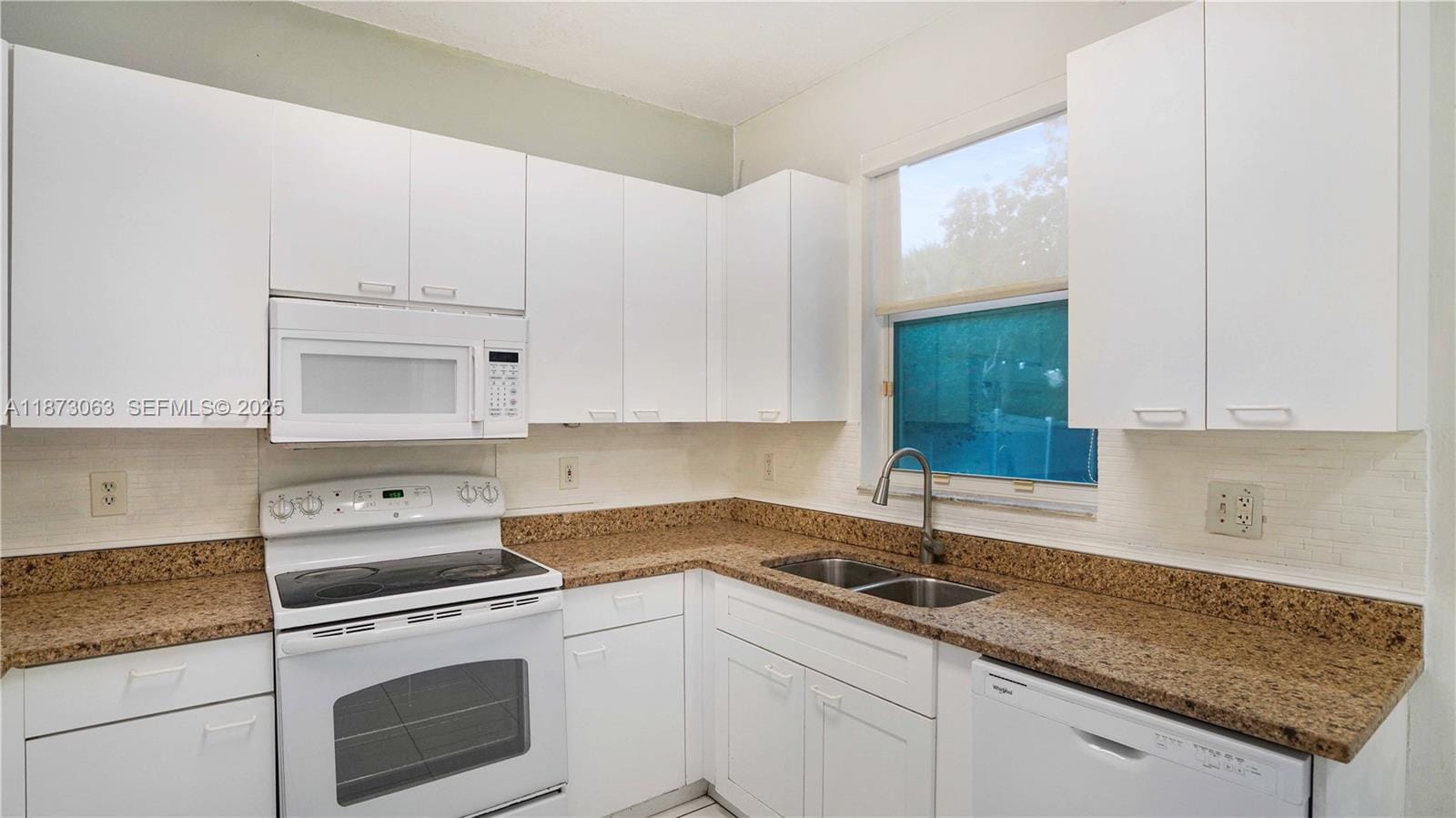 1498 NW 153rd Lane, Pembroke Pines, FL 33028 photo 14