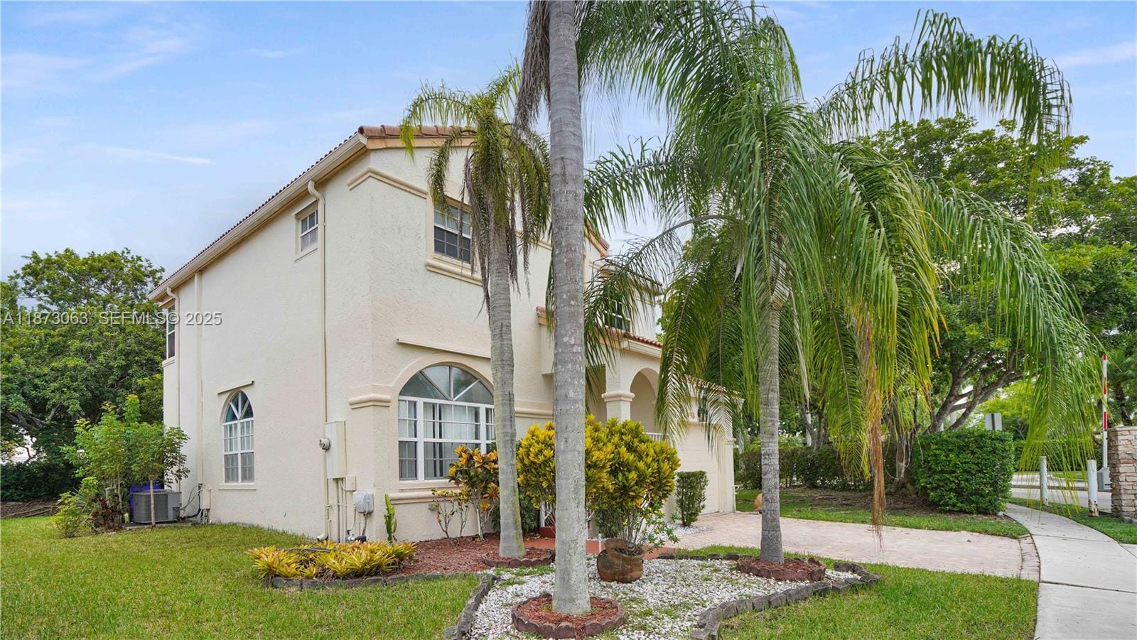1498 NW 153rd Lane — photo 4