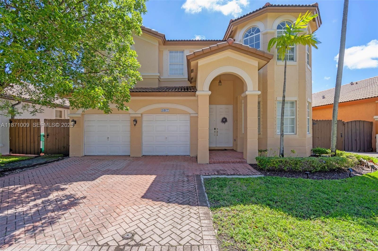 8467 NW 110th Place, Doral, FL 33178 photo 3