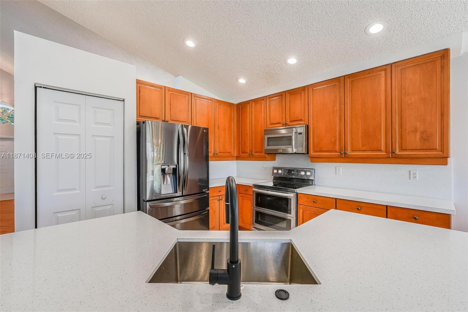 1646 NW 144th Way — photo 12