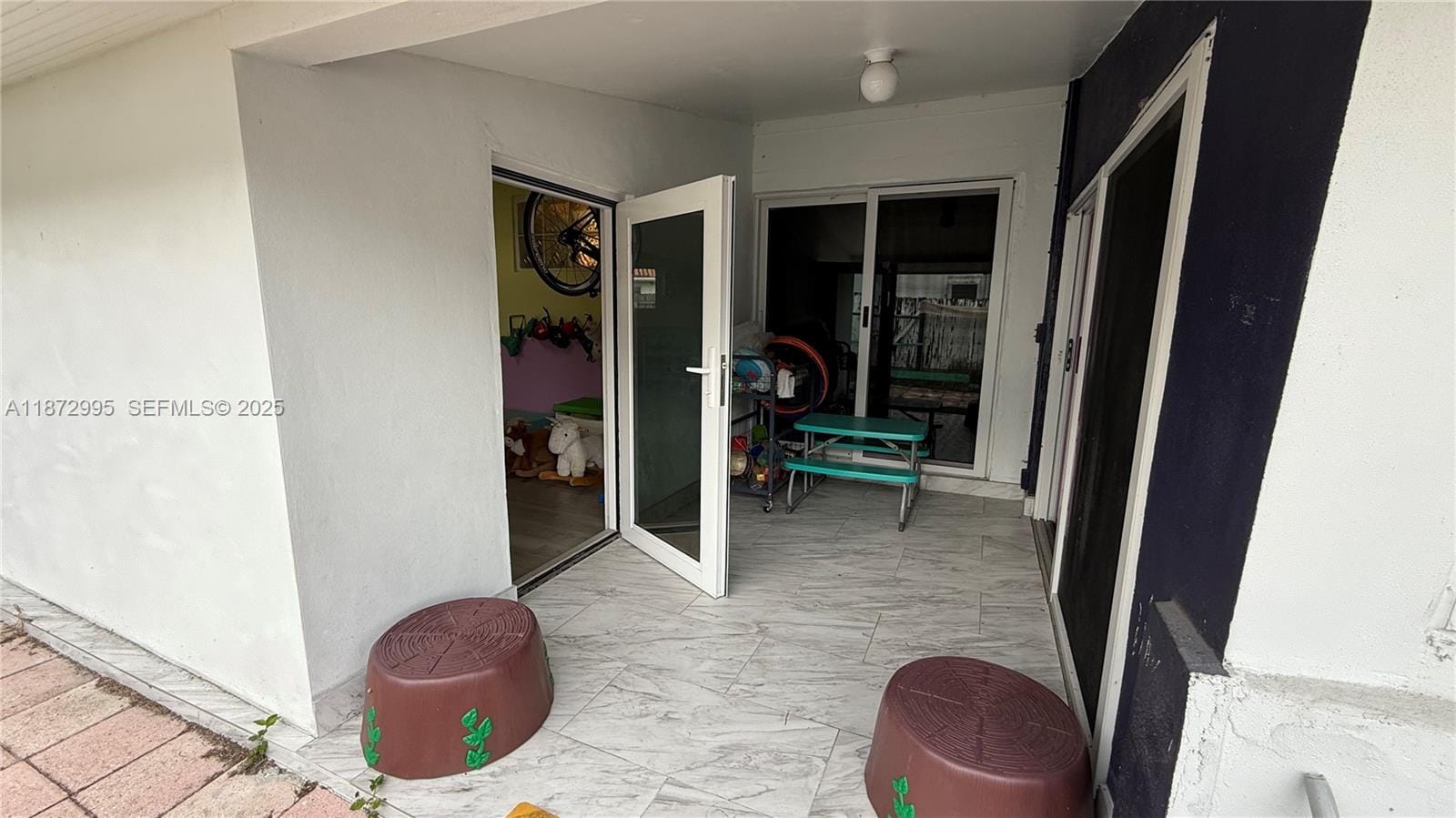 21140 NE 26th Avenue, Miami, FL 33180 photo 22
