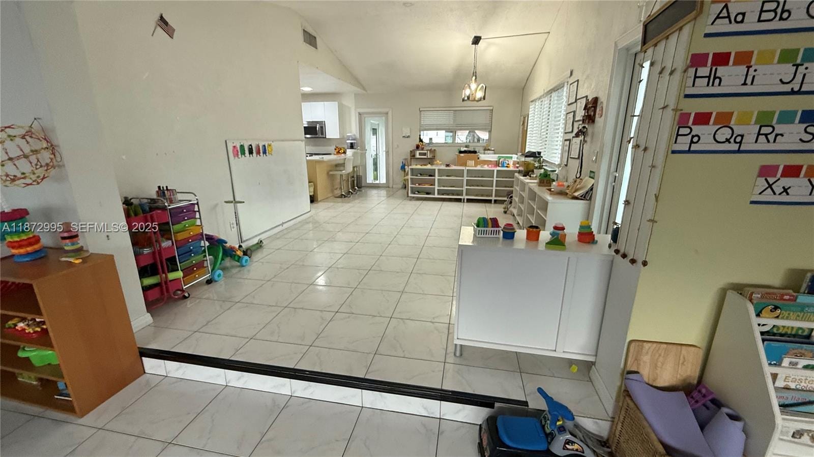 21140 NE 26th Avenue, Miami, FL 33180 photo 29