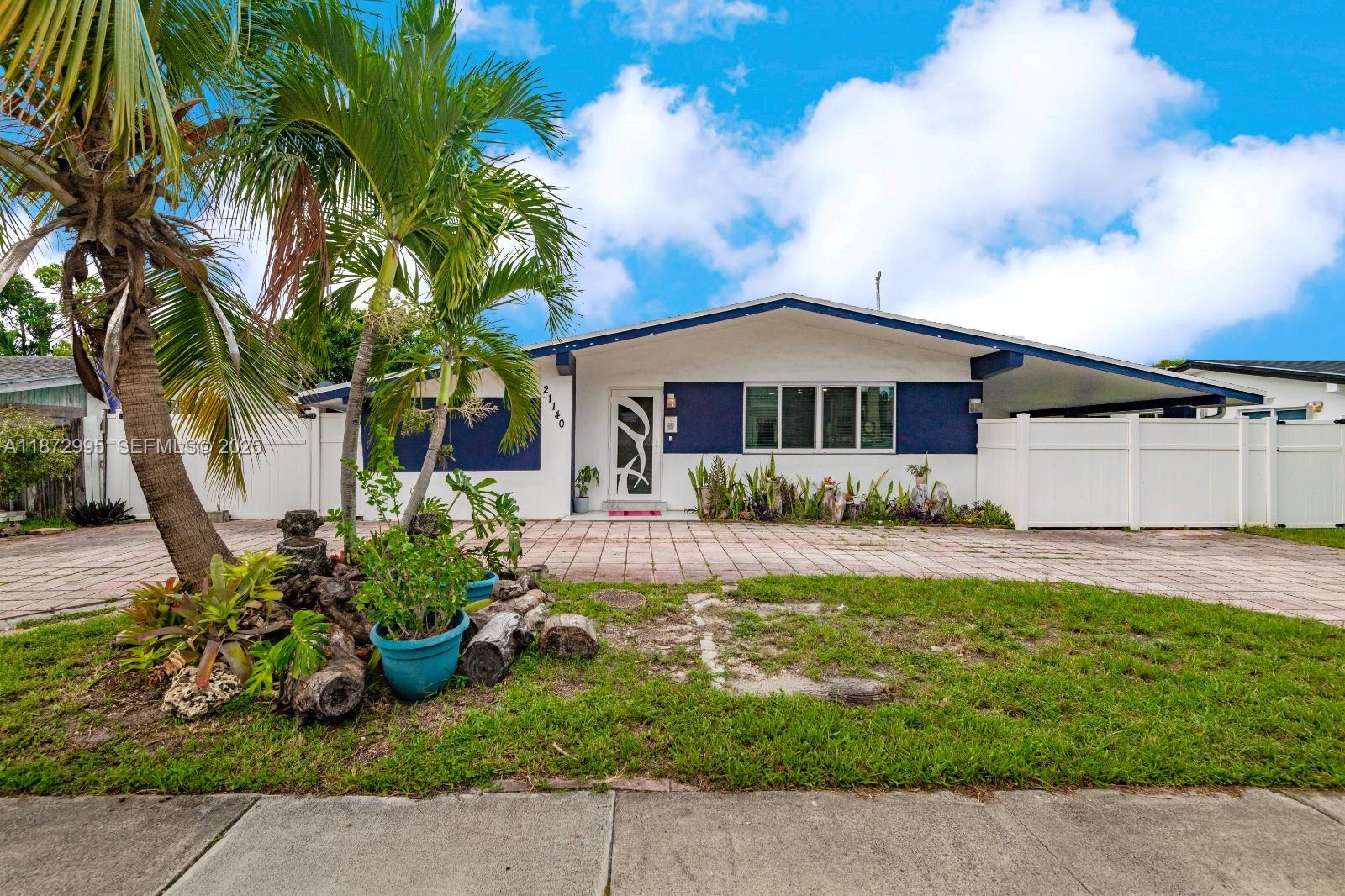 21140 NE 26th Avenue, Miami, FL 33180, Miami
